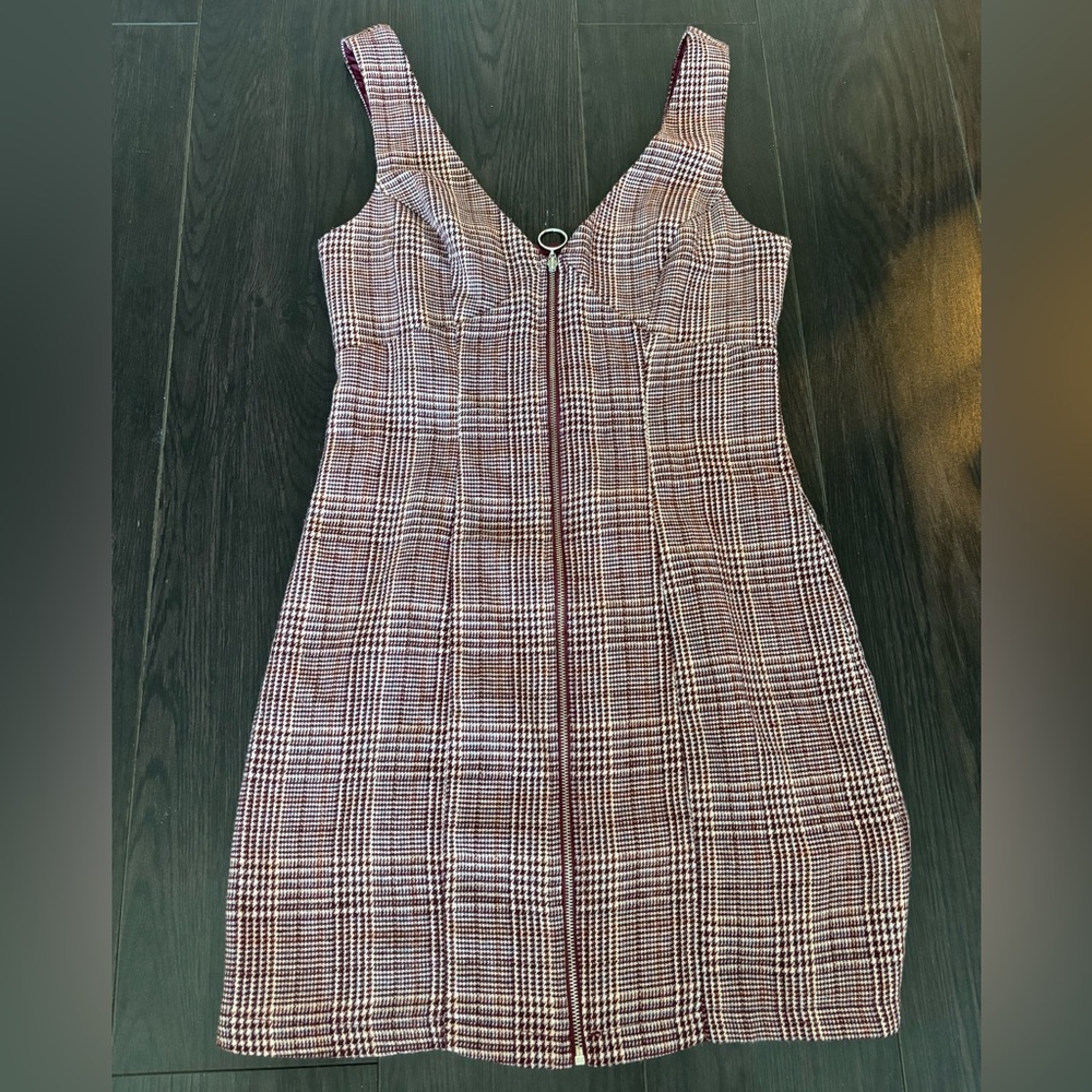 FOREVER 21 DRESS